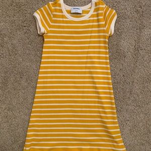 Old Navy gold and white stripe dress. 🌼